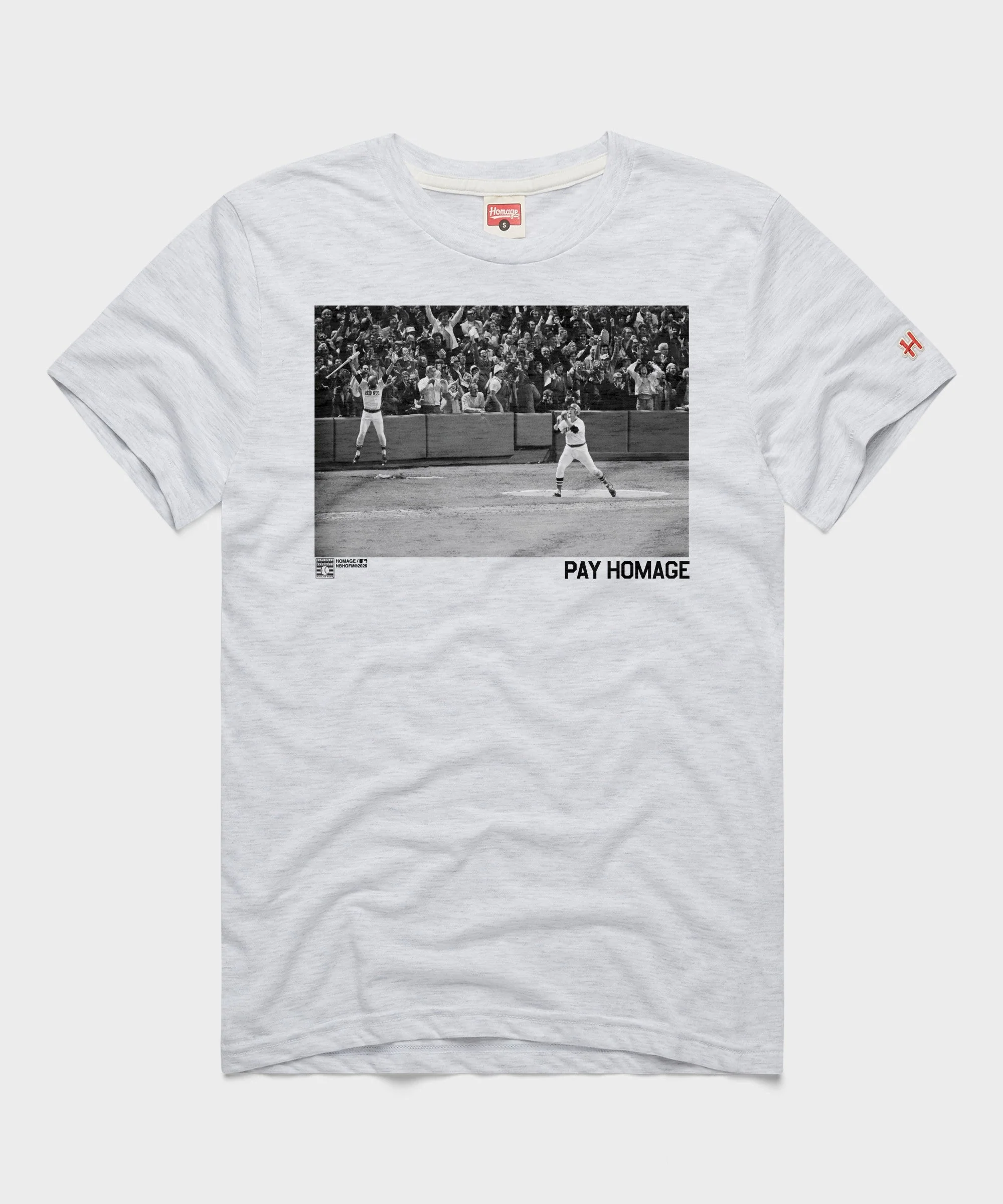 Carlton Fisk Pay Homage