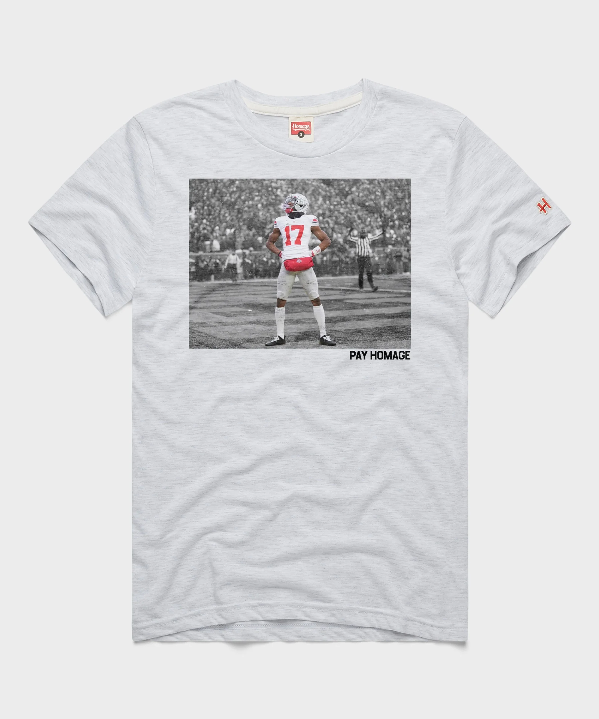 Carnell Tate Pay Homage